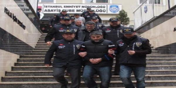 Kuyumcu cinayetinde ��pheliler adliyeye ��kar�ld�