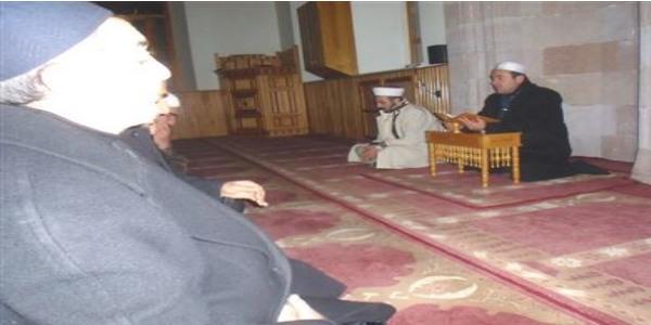 Tortum'da sabah namaz� bulu�mas�