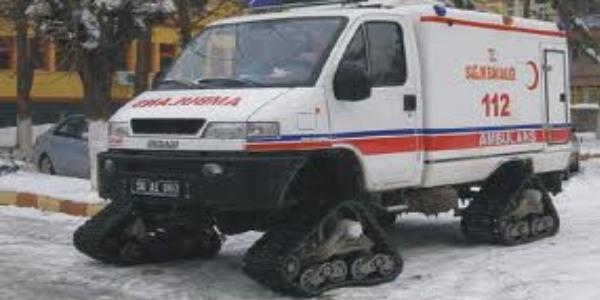 Diyaliz hastas�n�n imdad�na paletli ambulans yeti�ti
