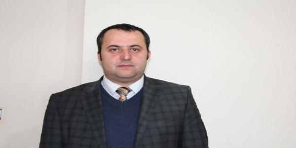 Öğrenciyi sınıftan çıkaran okul müdürü dövüldü