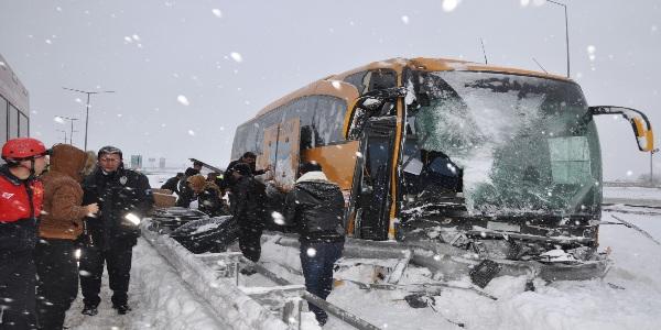 Bolu Dağı'nda otobüs kazası