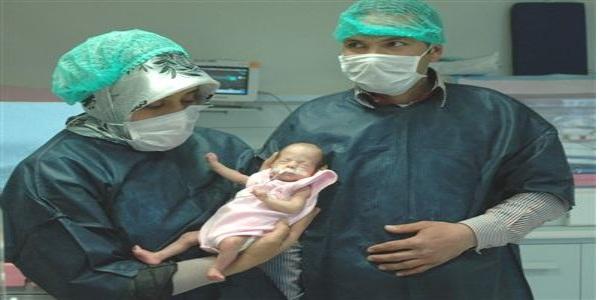 Ölür denilen 860 gramlık parmak bebek 8 kilo oldu