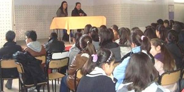 Osman Önal Ortaokulu'nda kariyer günleri devam ediyor