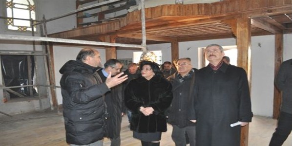 Yalova'da Mimar Sinan'n yapt cami onarlyor