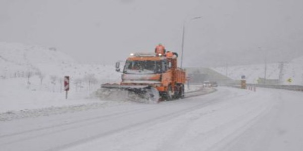 Yurtta K -Bartn'da 19 ky yolu ulama kapal