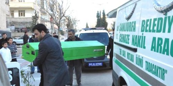 Muhasebeci, b�rosunda intihar etti