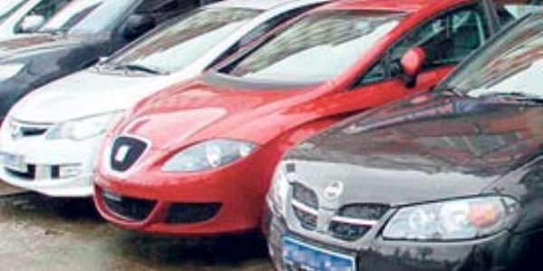 Bingöl'de seyyar oto galerilerine ceza