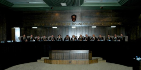 2 kurumun uzman düzenlemesine iptal kararı