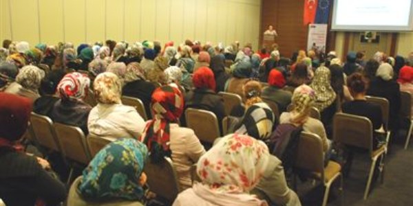 Rize'de proje tan�t�m� yap�ld�