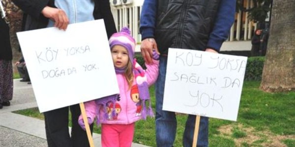 Seferihisar köylüleri, mahalle olmaya karşı