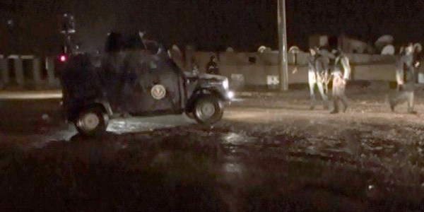 Mardin'de polis aracna saldr :1 polis ehit