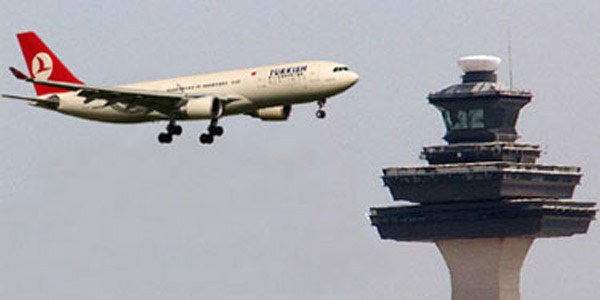 Pilot ile kule arasında gerginlik