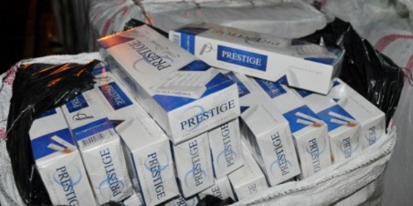 T�rda 44 bin paket ka�ak sigara ele ge�irildi