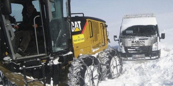 5 kişi donma tehlikesi geçirdi