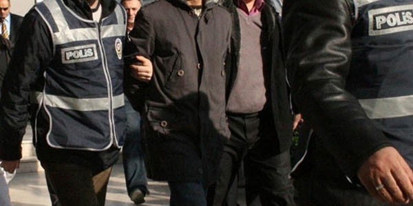 Öğretmeni döven veliye 5 yıl hapis cezası