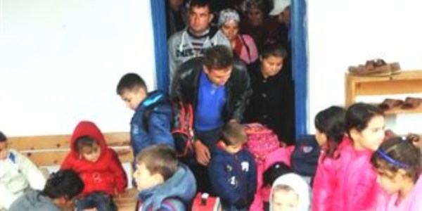 Bodrum'da iki kyde okul krizi, eitimi aksatyor