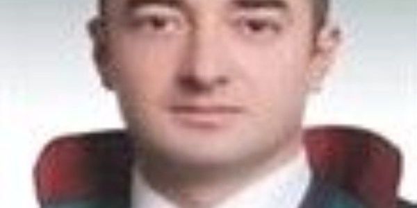 Avda kazara kendini vuran avukat öldü