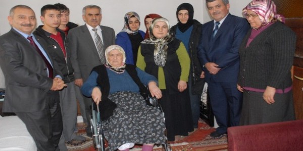 Fethiye Anadolu İmam-Hatip Lisesi öğrencilerinden vefa örneği