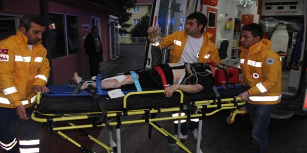Cam silen kadın üçüncü kattan düştü
