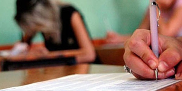 Üniversitede sorular sızdırılınca sınavlar iptal edildi