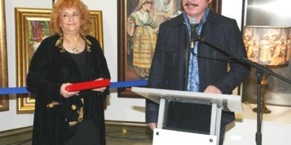 Ressam Türegün 50'nci sanat yılında 34'üncü sergisini açtı