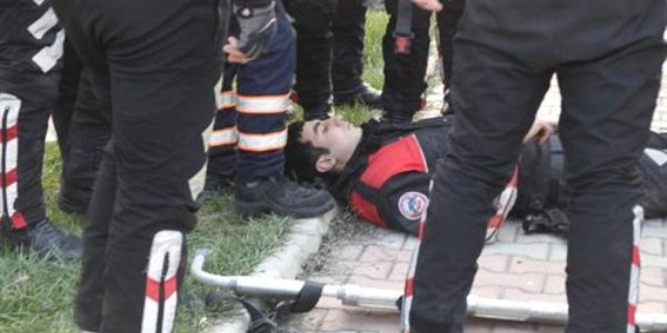 Yunuslar, çukurdan kaçarken kaza yaptı