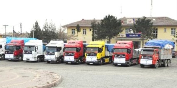 Elaz��'dan Suriye'ye yard�m t�rlar� yola ��kt�
