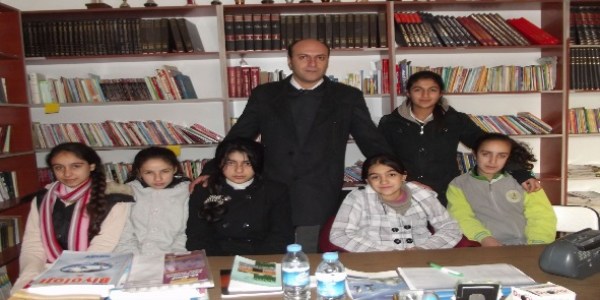 İstanbul'dan Silvan'a kitap yardımı