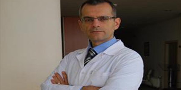 Doktor kazada a��r yaraland�