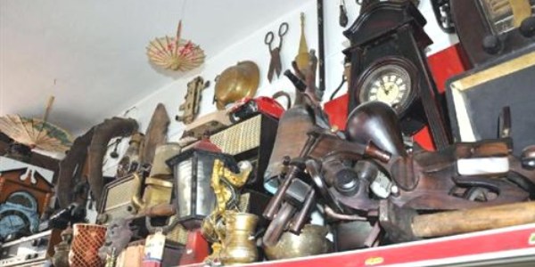 Elaz��'da antikac� gibi market