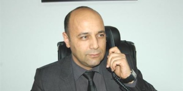 Telefonda belediyeyi doland�racaklard�