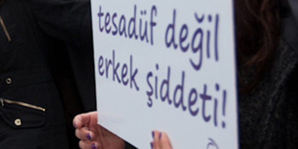 �zmir'de kad�na �iddet iddias�