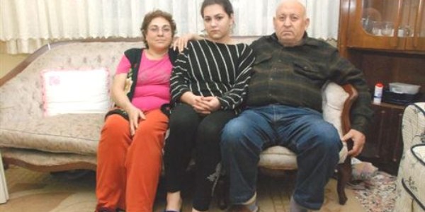 Evlatlık genç kız 7 kardeşini buldu, annesini arıyor