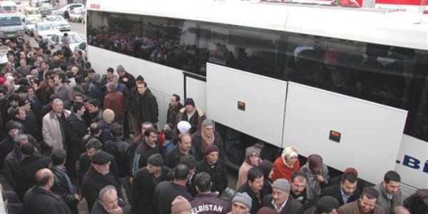 İlk Umre kafilesi uğurlandı