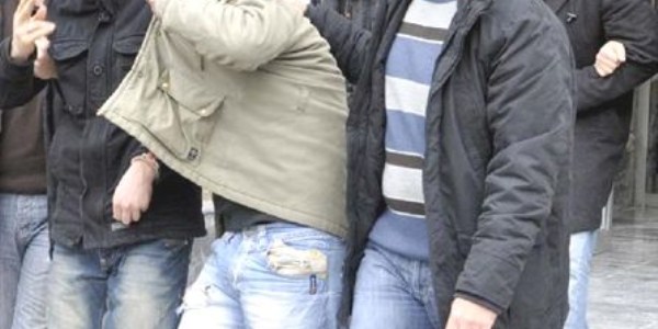 Hırsızlık yapacakları evlerin krokisini çıkartmışlar