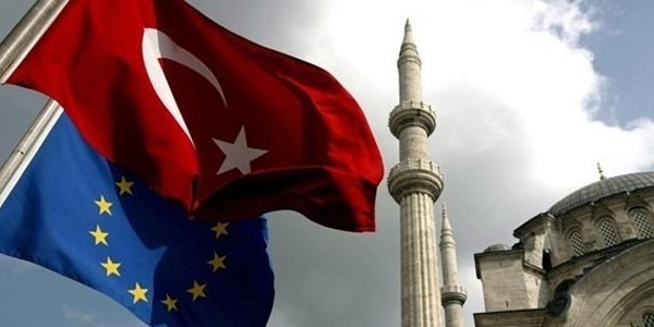 İki Avrupa ülkesiyle vizeler kalkıyor