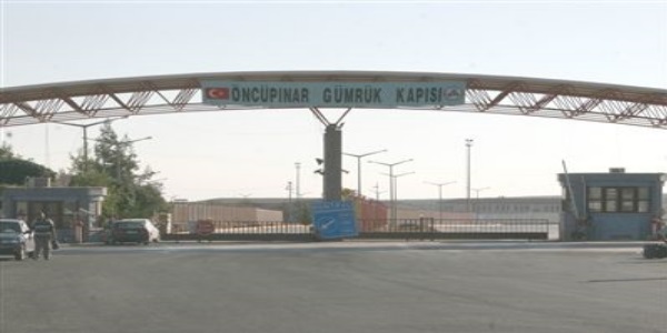 Suriye'deki savaş, Öncüpınar Sınır Kapısı'nı vurdu