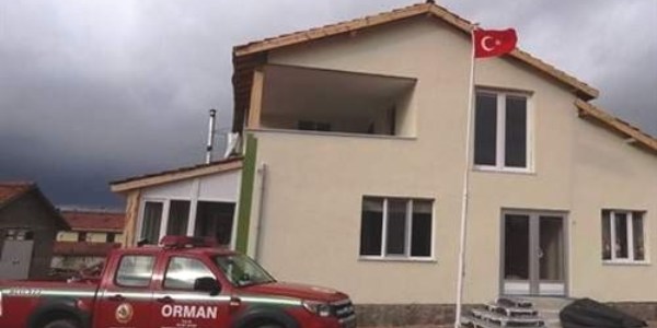 Emet'te yang�na ilk m�dahele ekip binas� yenilendi