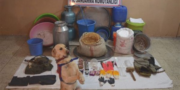 Van'da uyuşturucu imalathanesi ortaya çıkartıldı