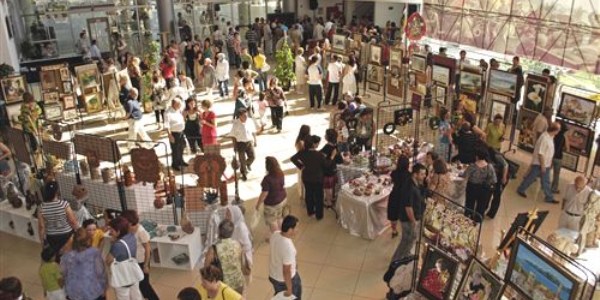 Muratpaşa'dan kadın ressamlara davet