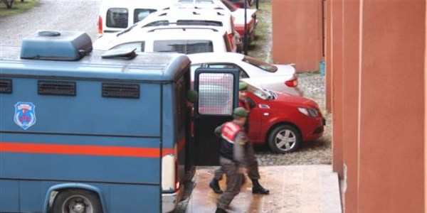 Tutuklu Belediye Başkanı Karadere Hakim karşısına çıktı