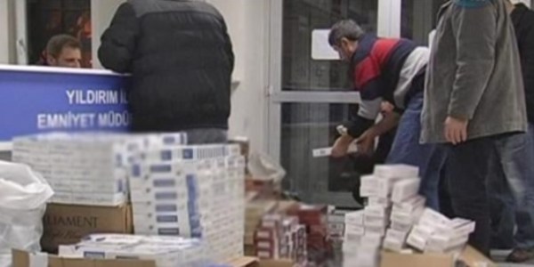 Polisi şaşkına çeviren kaçakçılar
