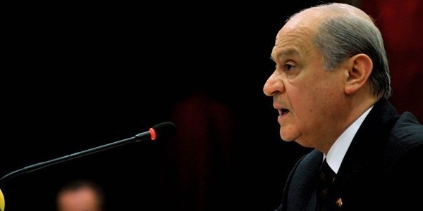 Bahçeli: Başbakan yüz akı bakanını kurban verdi