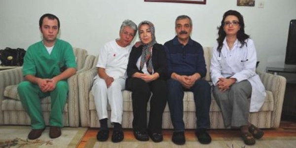 Ev ortamını hastaneye dönüştürdüler