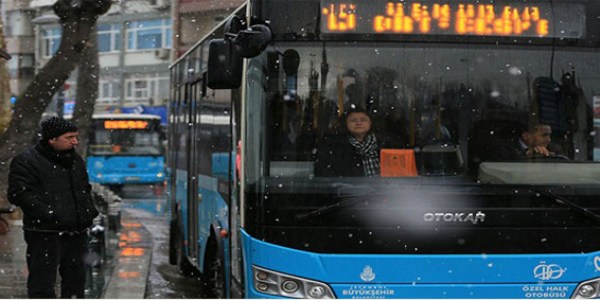 Yaşlı, engellilerin yakınlarına ücretsiz seyahat