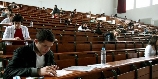 Açık öğretim öğrencileri tepkili
