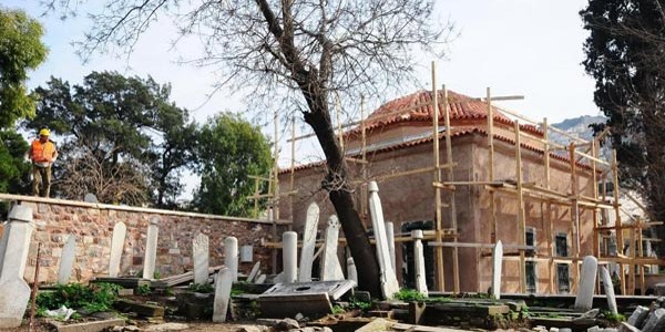 İzmir Büyükşehir Belediyesi'nden tarihe saygı
