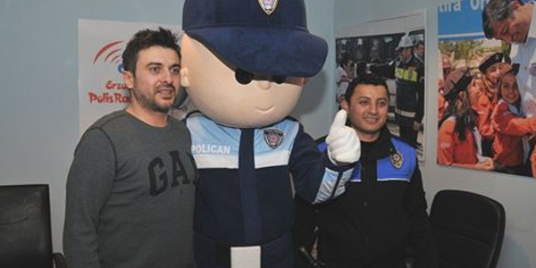 Gökhan Tepe, Erzurum Polis Radyosu'nun konuğu oldu