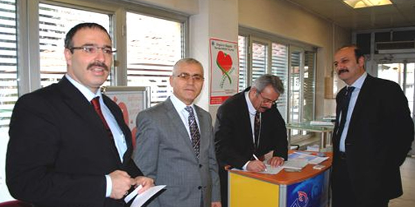 Amasya PTT Bank'ta organ bağışı standı