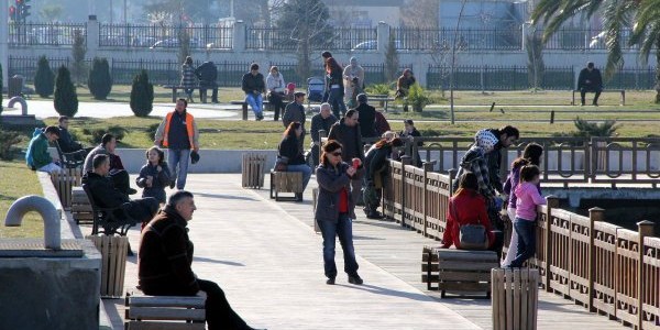 Ankara ve İstanbul'da bahar havası